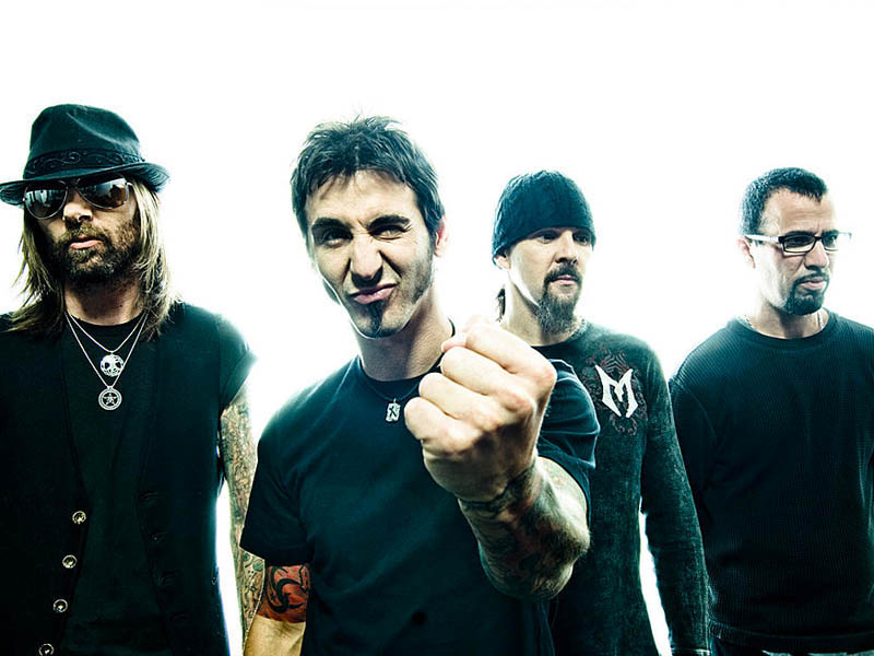 Godsmack & Staind at Pine Knob Music Theatre